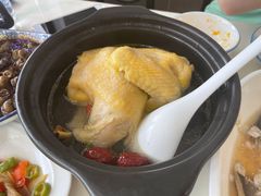 农家草鸡汤-七的湖·晚芳亭·阳澄湖农家菜·大闸蟹(莲花岛店)