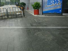-迪卡侬(大英山店)