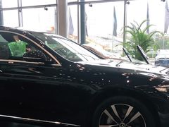 -天津波士信达奔驰4S店(卫津南路店)