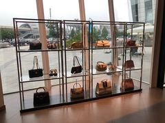 -Gucci(首创奥特莱斯店)
