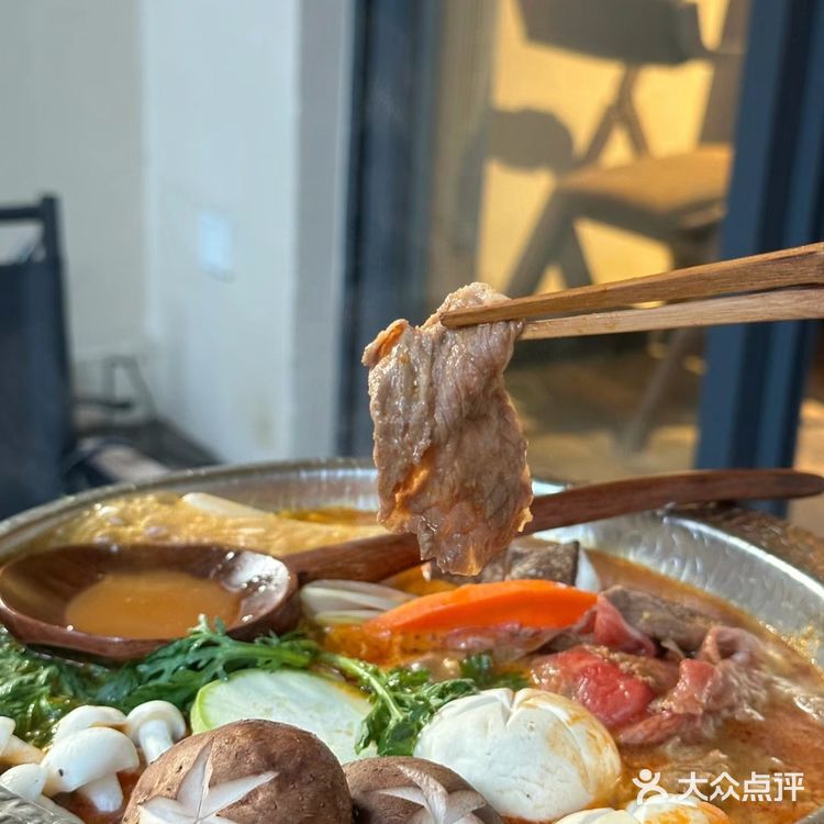 谁能拒绝这家温馨的料理店，好吃拍照也出片。