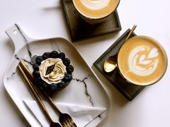 -UNI UNI(环亚凯瑟琳店)