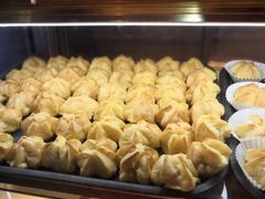 -天品味 一口吃榴莲泡芙
