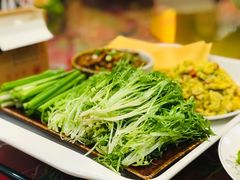 -闯关东东北农家菜(崂山石老人店)