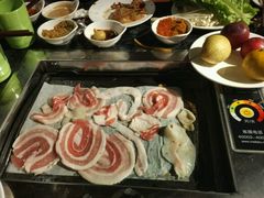 -豪食披萨烤肉自助(保定商场店)