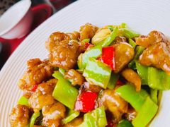 -红东阁东北菜烤肉酒馆(CROSS万象汇店)