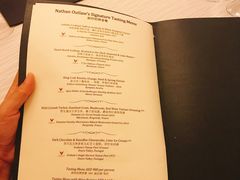 -迪拜帆船酒店海底餐厅