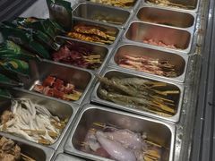 自助取餐区-万记麻辣烫国展总店