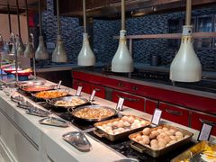 -海口绿发希尔顿酒店-田园汇自助餐·三文鱼·海鲜