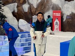 -长沙湘江冰雪世界