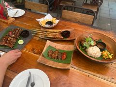 -Naughty Nuri’s Phuket