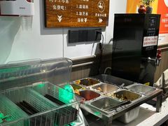 -梅溪·小伙子干挑面(安吉总店)