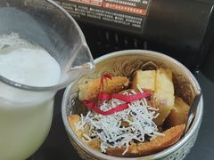 -桥边小楼·手工云南菜·古城观景小楼