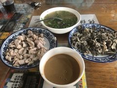 -东兴顺爆肚张