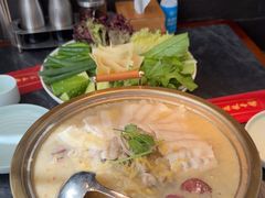 -李记饺子·熏酱东北菜(欢乐谷店)