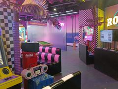 -不可思议减压馆·解压博物馆·摔碗发泄·团建定制