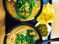 招牌螺蛳粉-螺小胖柳州螺蛳粉(钟楼总店)
