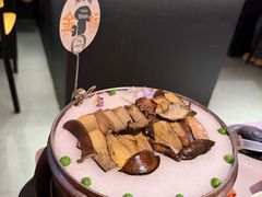 -芸山季·云南野生菌火锅(人民广场来福士店)