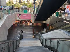 -江燕路万科里