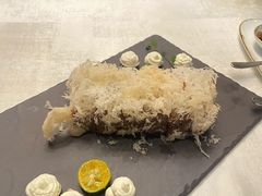 银丝香酥牛小排-东海朗廷酒店-唐阁T’ANG COURT 中餐厅