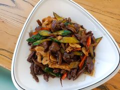 -俺家菜馆(百里峡店)