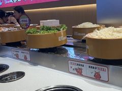 -龍歌自助小火锅(市北CBD万达店)