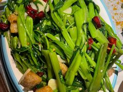 -柳喜辣·烧烤酒局(跃进总店)