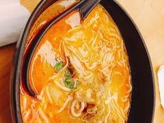 -三千粉牛肉米粉(来客茂店)