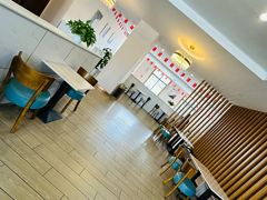 -四川华星名仕奥迪4S店(羊西店)