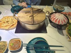 -椰子湾·海南火锅·糟粕醋·椰子鸡(正大广场店)