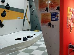 -CLIFFS颗粒攀岩(萧山众安店)