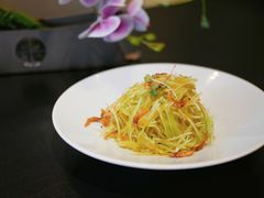 樱花虾青笋-RIVIERA 松鹤楼(外滩店)