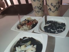 -梧州双钱龟苓膏(丽港航母店)