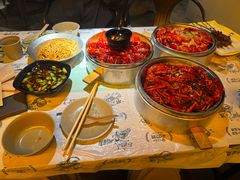 -巴厘龙虾·榜首油焖大虾(音乐学院·沿江酒馆店)