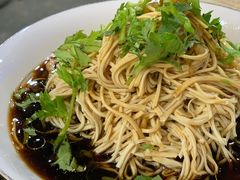 烫干丝-扬州特色早点(看春茶社)