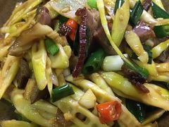 -苗湘食府(十年店)