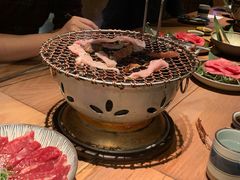 松板猪-烧肉达人•炭火烧肉(新天地店)