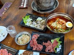 -韩风烤牛肉冷面店