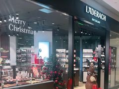 -Laderach 莱德拉(上海环贸iapm店)