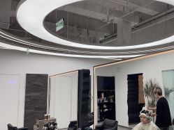 -ON STAR SALON
