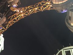 -影汇之星8字形摩天轮