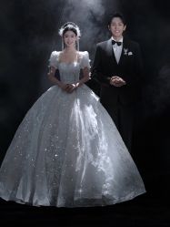 -都市丽人婚纱摄影