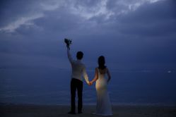 -莫兰迪婚纱摄影