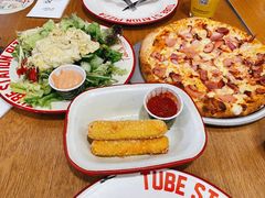 -Tube station站点比萨(王府井百货店)