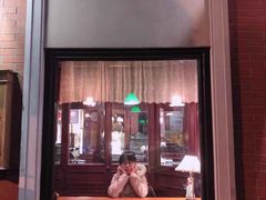 门面-古董花园(思南路42弄小区店)