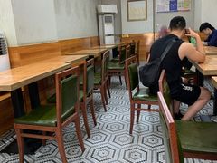 大堂-乡村鸡杂米线(汉渝路店)