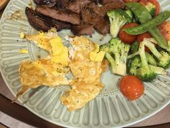 -Rabbit Cafe私房西餐甜点咖啡(栖霞路店)