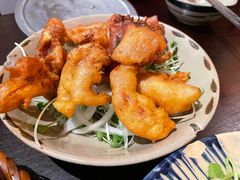 -Cuc Gach Quan Restaurant