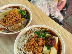 -洪记凉米线(新兴路店)