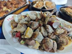 -老东镇啤酒屋海鲜加工·蒸汽海鲜·海鲜烧烤(台东店)